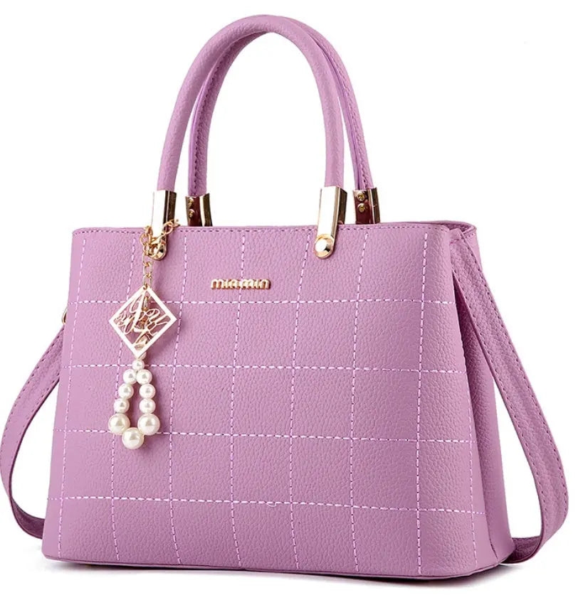 European And American Hair Ball Handbags Simple Women'S Bags Diagonal Bags Fashion Women'S Bags Backdrop Bliss